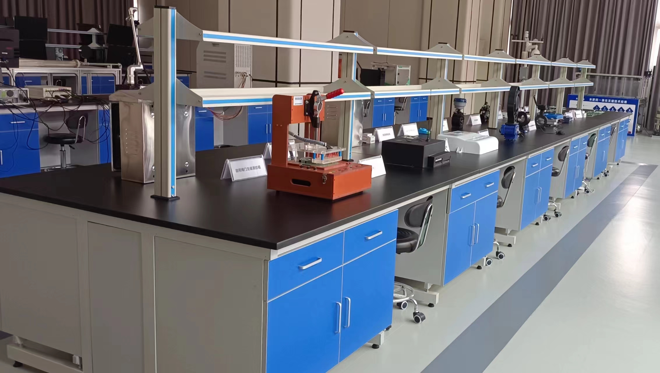 水電雙計量控制器質量為基，服務為本，威盛機井灌溉控制器更上一層樓